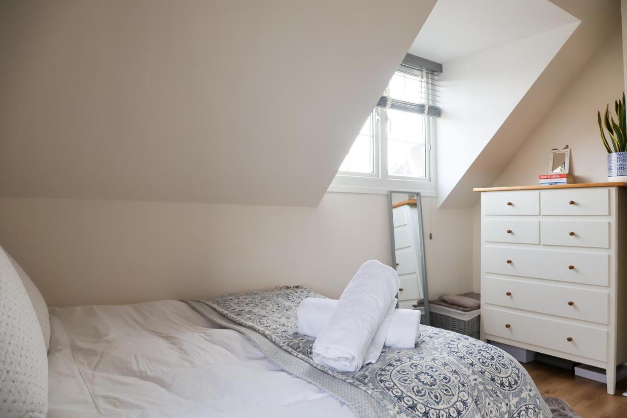 Hereford City - St Owens Terrace - Comfortable & Spacious Well Presented Three Storey House, Perfect For A Weekend Away & Exploring The City On Foot - Hosted By Rentmyhouse Экстерьер фото